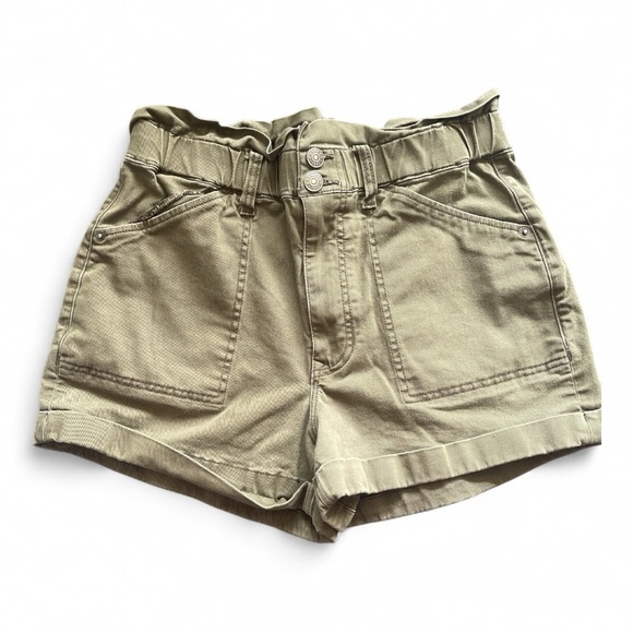 Express Olive High-Waisted Shorts - Picture 1 of 6